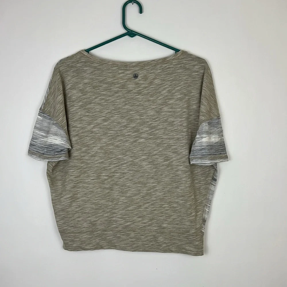 PRANA Laurie Stone Bonita Top in tan and gray M - Picture 3 of 10